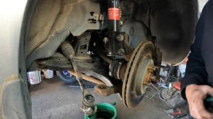 PT Cruiser Transmission Removal