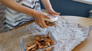 Как и где хранить сушеные яблоки и груши в домашних условиях без плесени и жучков