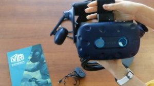 Распаковка HTC VIVE Pro Eye + Lip Tracking module