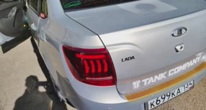 Дистанционный обзор новых задних LED фонарей в стиле MUSTANG на LADA Granta FL в кузове седан