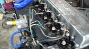 Двигатель 4HF1, запуск на стенде.