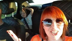 Едем с праздника, везём домой хорошее настроение.