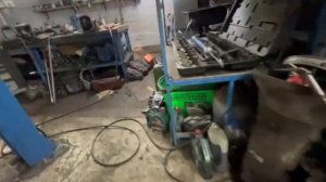 Замена приводов с помощью молотка и зубила "тут были люди" и резина, убившая главную пару на Х5 Е70