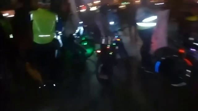 Велопробег "Час Земли 2019" Открываем велосезон. смотреть онлайн