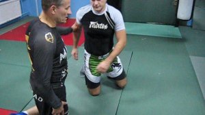 2016 год. Контроль плеча соперника весом и дальнейшие атаки.