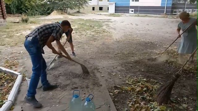 Луганск. Храм иконы Божией Матери "Взыскание погибших" смотреть онлайн