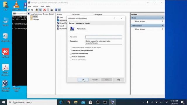 Enabling Administrator Account in Windows 10 смотреть онлайн