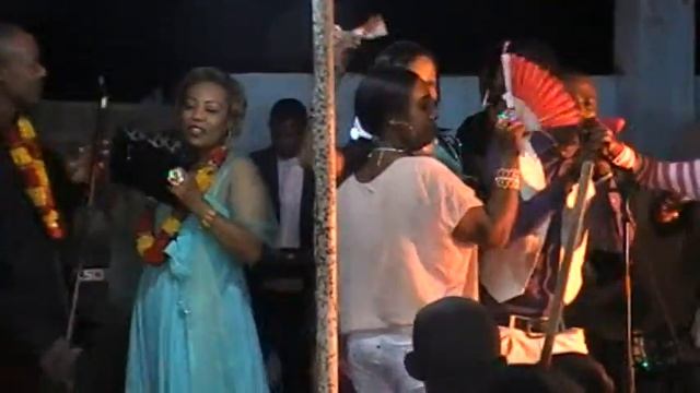 Toirab Saif Elwatwan de Mohamed Toiha et Hadidja Madihali (Seleani Hamahamet) part2/3