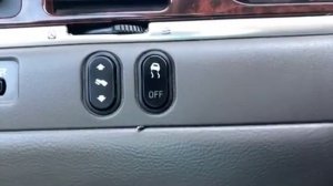 2011 Lincoln Town Car Signature Limited