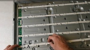 Ремонт телевизора Samsung UE32F4510AK