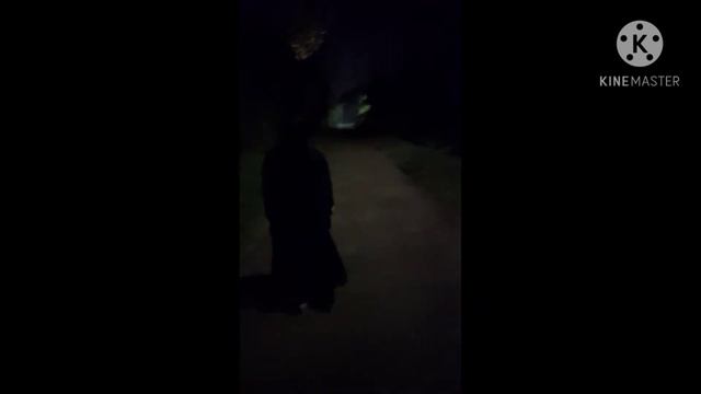 The boy follows a lonely girl at night ||Moral short film|| 𝔥𝔞𝔩𝔩𝔬𝔴𝔢𝔢𝔫 𝔰𝔭𝔢𝔠𝔦𝔞𝔩 смотреть онлайн