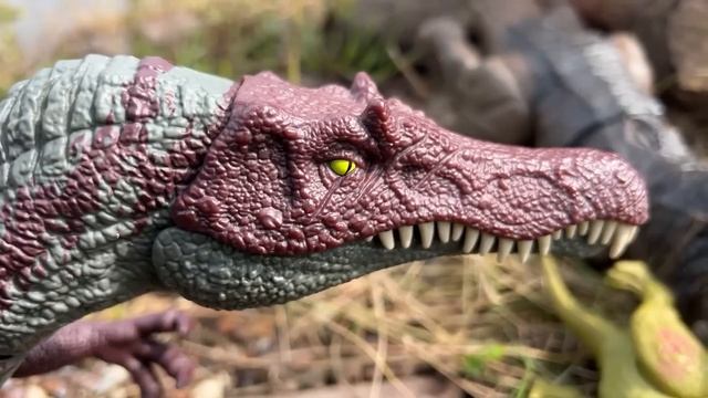 Jurassic World Спинозавр против Тиранозавра и Мозозавра