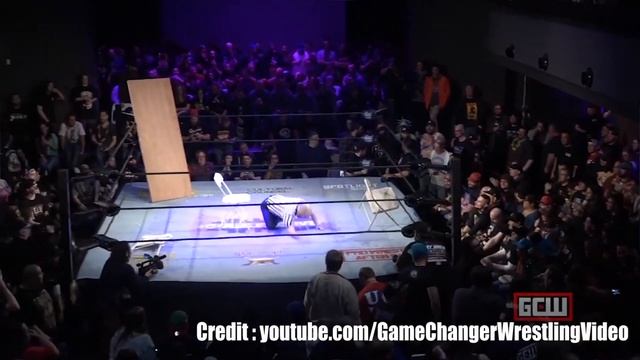 The Invisible MAN vs The Invisible STAN (feat. Bryce Remsburg) смотреть онлайн