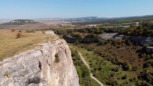 Эски-Кермен / Eski Kerman — Сентябрь (4K) смотреть онлайн