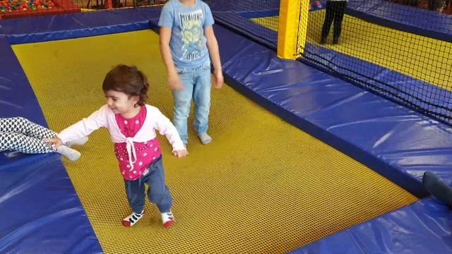 bleona смотреть онлайн