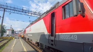 "Впервые на канале!" Электровоз ЭП20-003 отправляется с поездом №25 Ижевск - Москва (+ЧМЭ3-2088)