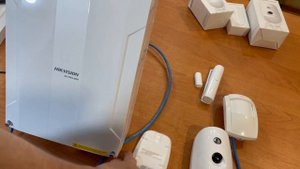 Hikvision DS-PWA96-M2H-WE - centrala alarmowa, alarm Hikvision - www.kamery-ip.com
