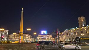 1.Вечерние огни прекрасного города  Санкт-Петербурга 2.Дмитрий Полторацкий - Мой Петербург (минус)