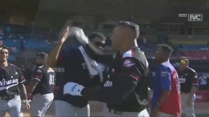 ¡Home run de Jesús Guzmán contra Los Leones del Caracas en Su Primer Turno!