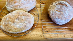 Самый простой пшеничный хлеб на закваске