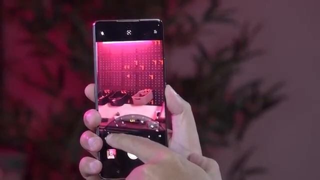 REALME 12 PRO PLUS! Pário duro para a Samsung hein! Realme 12 Pro + смотреть онлайн