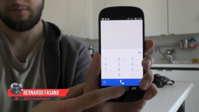 YotaPhone 2 Review TechZilla смотреть онлайн