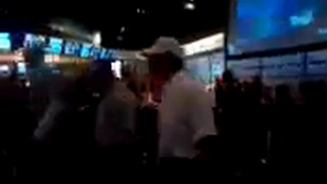 Cowboys Stadium - Miller Lite Club смотреть онлайн