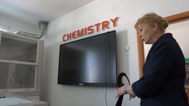 СРЕДНЮЮ ШКОЛУ ИМ.ЛЕРМОНТОВА,ПОСЕТИЛИ ЖУРНАЛИСТЫ ГАЗЕТЫ, КОРЕ ИЛЬБО. смотреть онлайн