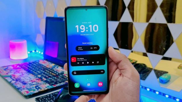 Samsung One Ui 4.0 Beta 3 New Features for A50,A50s,A51,M51,A30,A20,A20s,A30s,M21,M31,A10,A10s,F41 смотреть онлайн