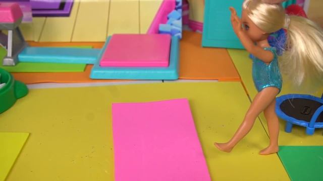 Barbie LOL Doll Family Gymnastics Competition Routine With Baby Goldie