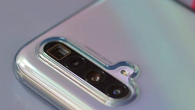 Realme X3 Superzoom LIVE Images Leaked | First Look | Realme X3 Superzoom Price, India Launch Date смотреть онлайн