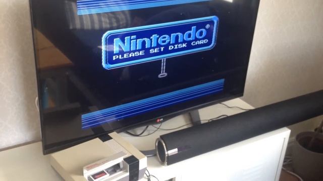 Famicom Disk System on a NES смотреть онлайн
