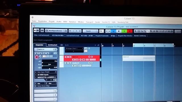 Caustic 3.1 IConnect MIDI 2+ Android and Numark Orbit смотреть онлайн