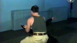 ч3-4-20 #Защита от угрозы извлечения #пистолета из кобуры боевой раздел #рукопашного боя