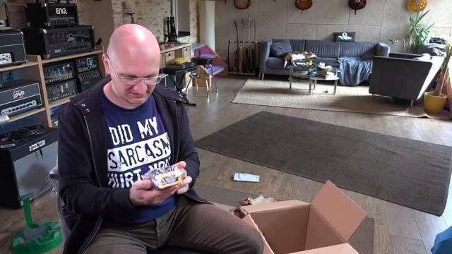 Source Audio Stuff - Unboxing смотреть онлайн