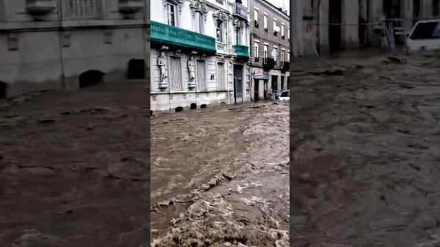 Сильное наводнение во Франции