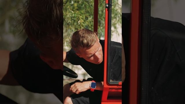 Кухни «Мария»: краш-тест Marya Garden (под колесами трактора). #shorts #кухнимария