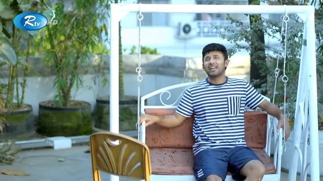 চিলেকোঠার ব্যাচেলরের সাথে ধীরে ধীরে প্রেম | Short Drama | Rtv Funny Clips смотреть онлайн