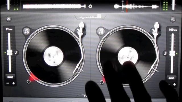 Scratch session on Algoriddim's djay for iPad смотреть онлайн