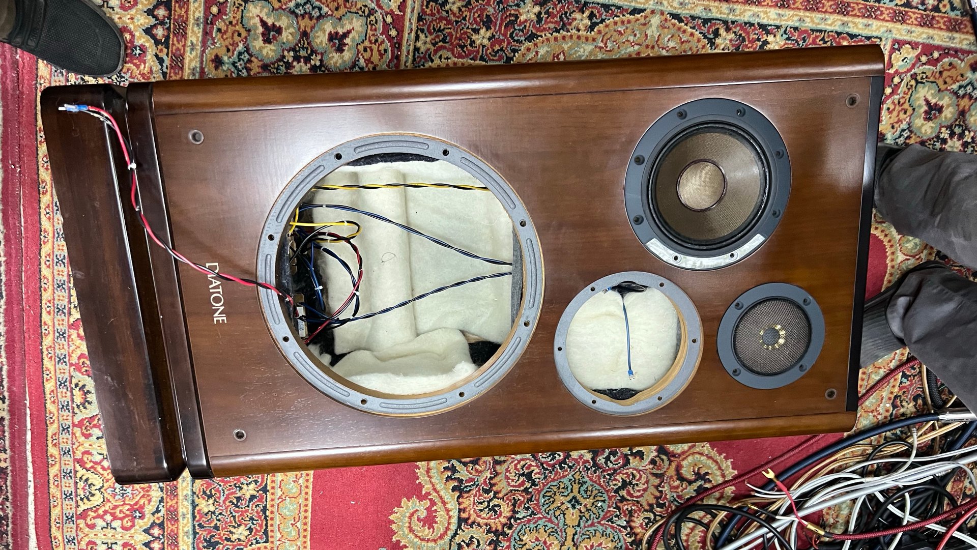 Акустика Diatone v5000 изнутри смотреть онлайн