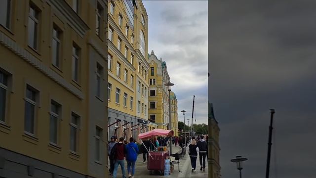 Москва Крымская набережная, стрелка золотого острова, скоро будет мост