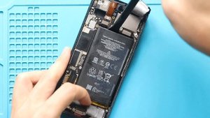 Google Pixel 6 Battery Replacement