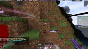 играе с софтом в майнкрафт