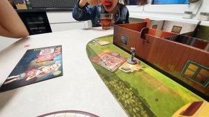 Зомби в доме! играем в новую настолку