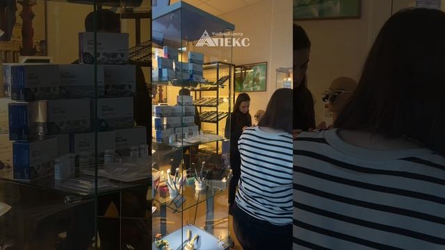 Видеоотчет о курсе Алексея Фролова в учебном центре для стоматологов АПЕКС