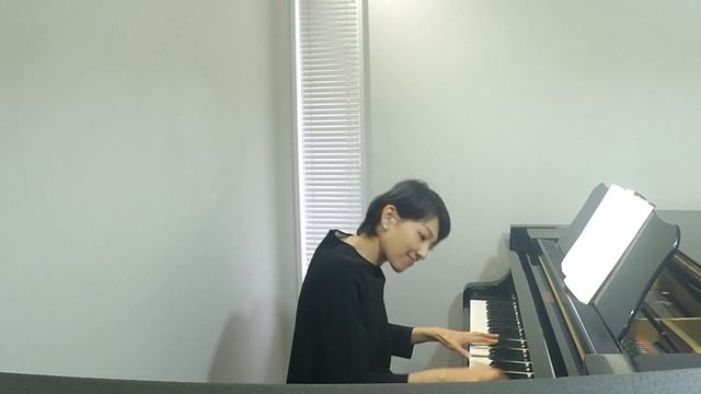 おはよう　おやすみ　まど・みちお作詩　富永三郎作曲　歌：ゆうこ（西川友子・吉田友子）