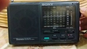 Sony 9 bands receiver ICF-SW15 Made in Japan Promo video Ebay
