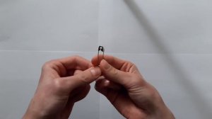 ФОКУС С БУЛАВКОЙ