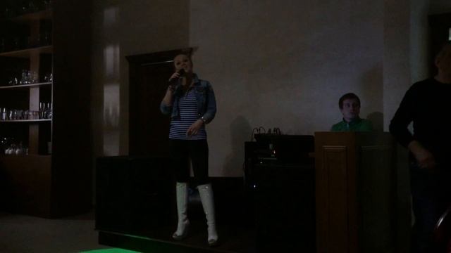 Горький шоколад - Без ума ( поёт Виктория Райкина, cover)