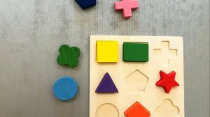 Учим формы и геометрические фигуры | Геометрия для детей | Развивающие игрушки